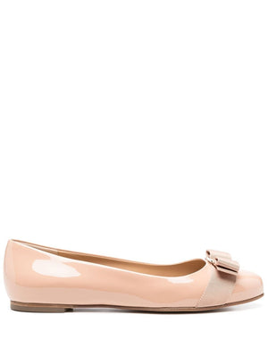 FERRAGAMO Elegant Leather Ballet Flats with Signature Bow Detail