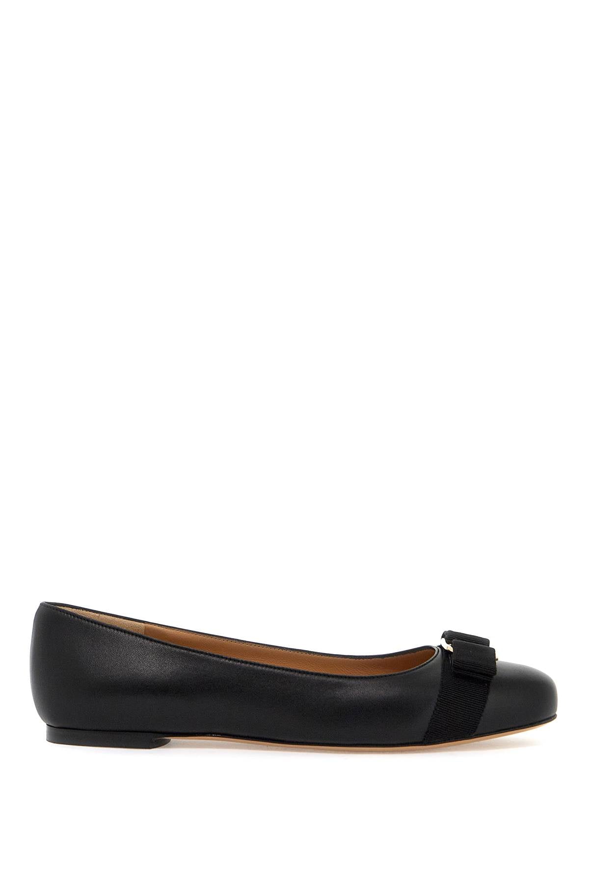 FERRAGAMO Sophisticated Leather Ballet Flats for Women