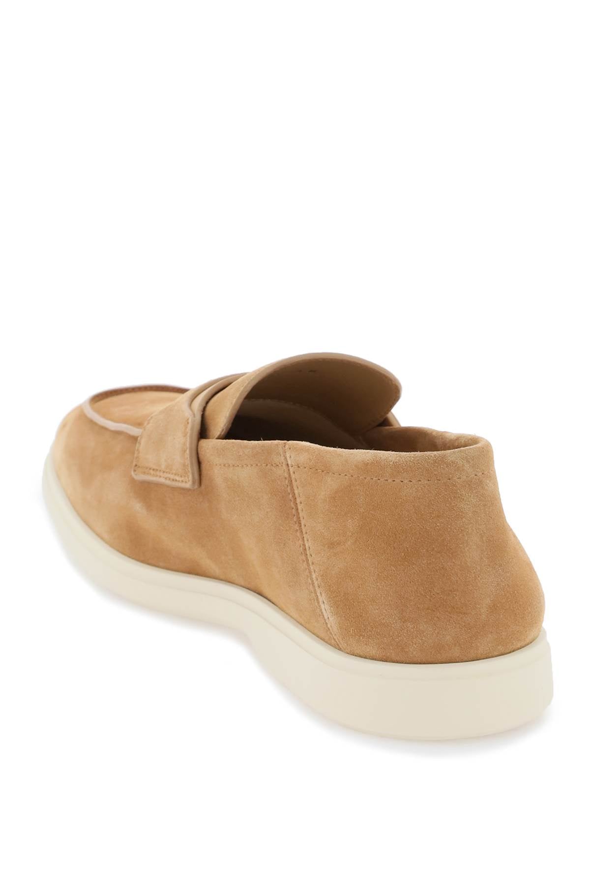 Giày Dép Moccasin Nam màu Beige Bằng Da Lộn kèm chi tiết móc Gancini của Ferragamo