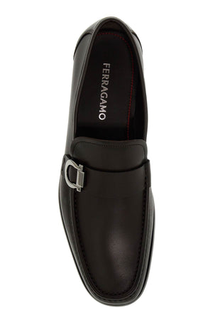 FERRAGAMO Reversible Gancini Hook Loafers for Men - Brown Calf Leather Moccasins