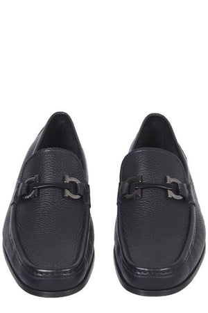 FERRAGAMO Classic Leather Loafers with Signature Buckle - EEE