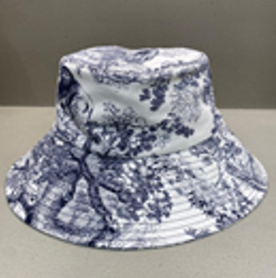 تشكيلة صيف 2024 - قبعة أنيقة وعصرية للنساء
