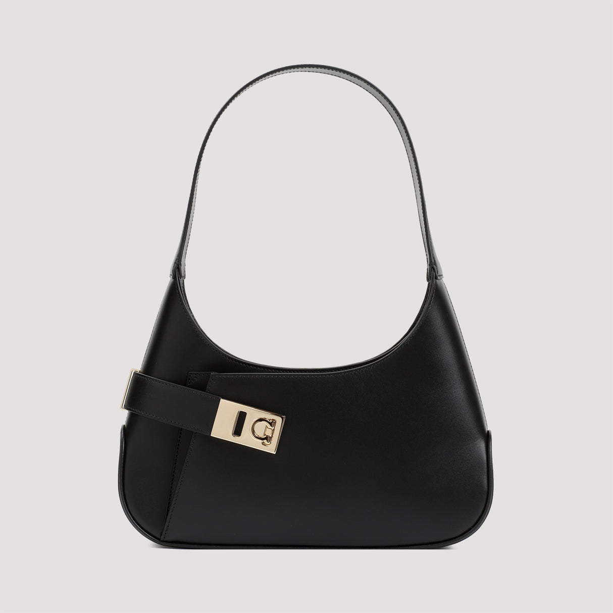 حقيبة جلدية سوداء للنساء - مجموعة SS24