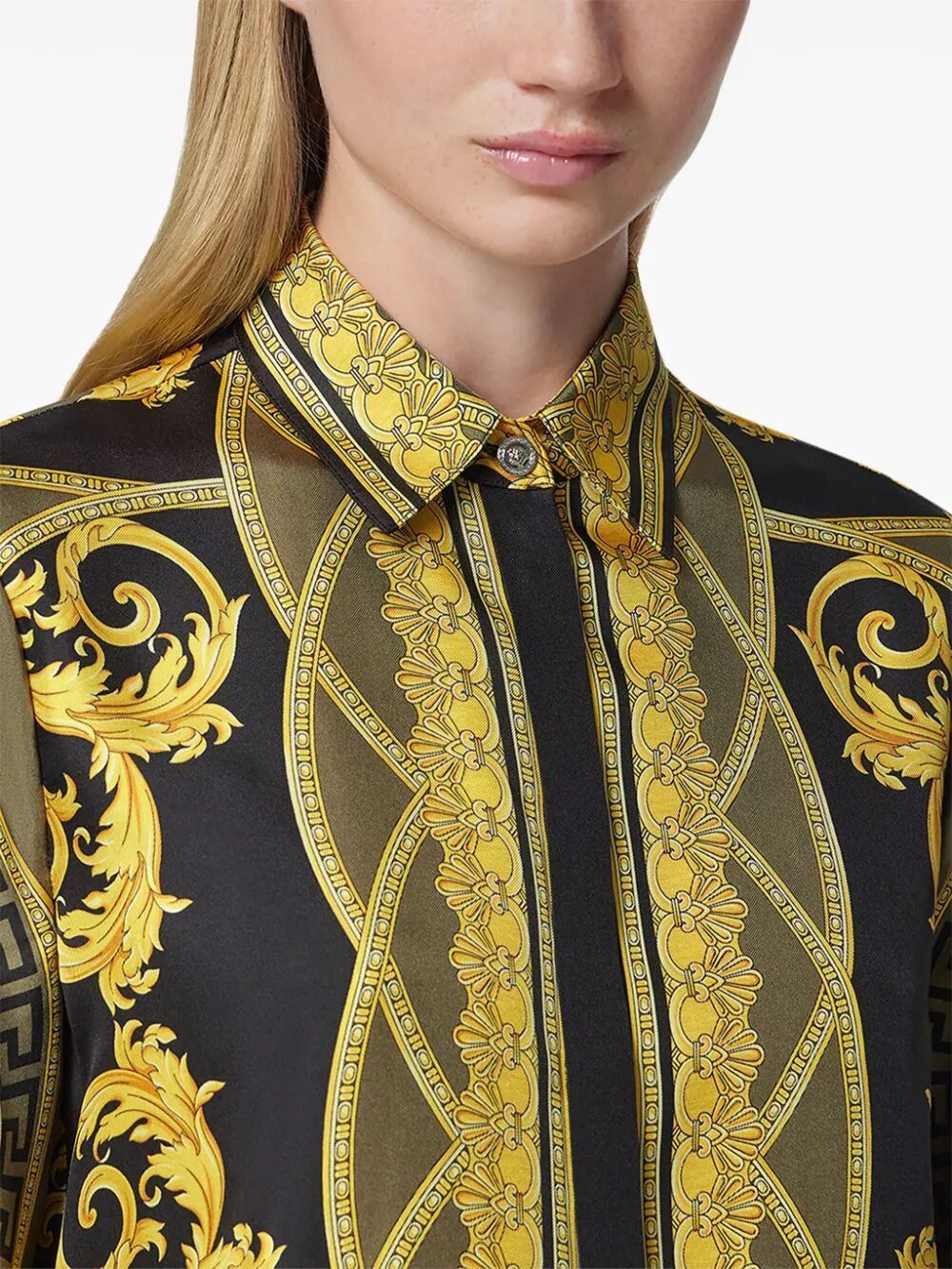 Áo Blouse Lụa Hoa Văn Cổ Điển