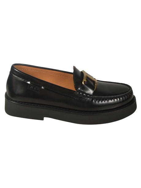 Tod's Chic Flat Shoes for Women