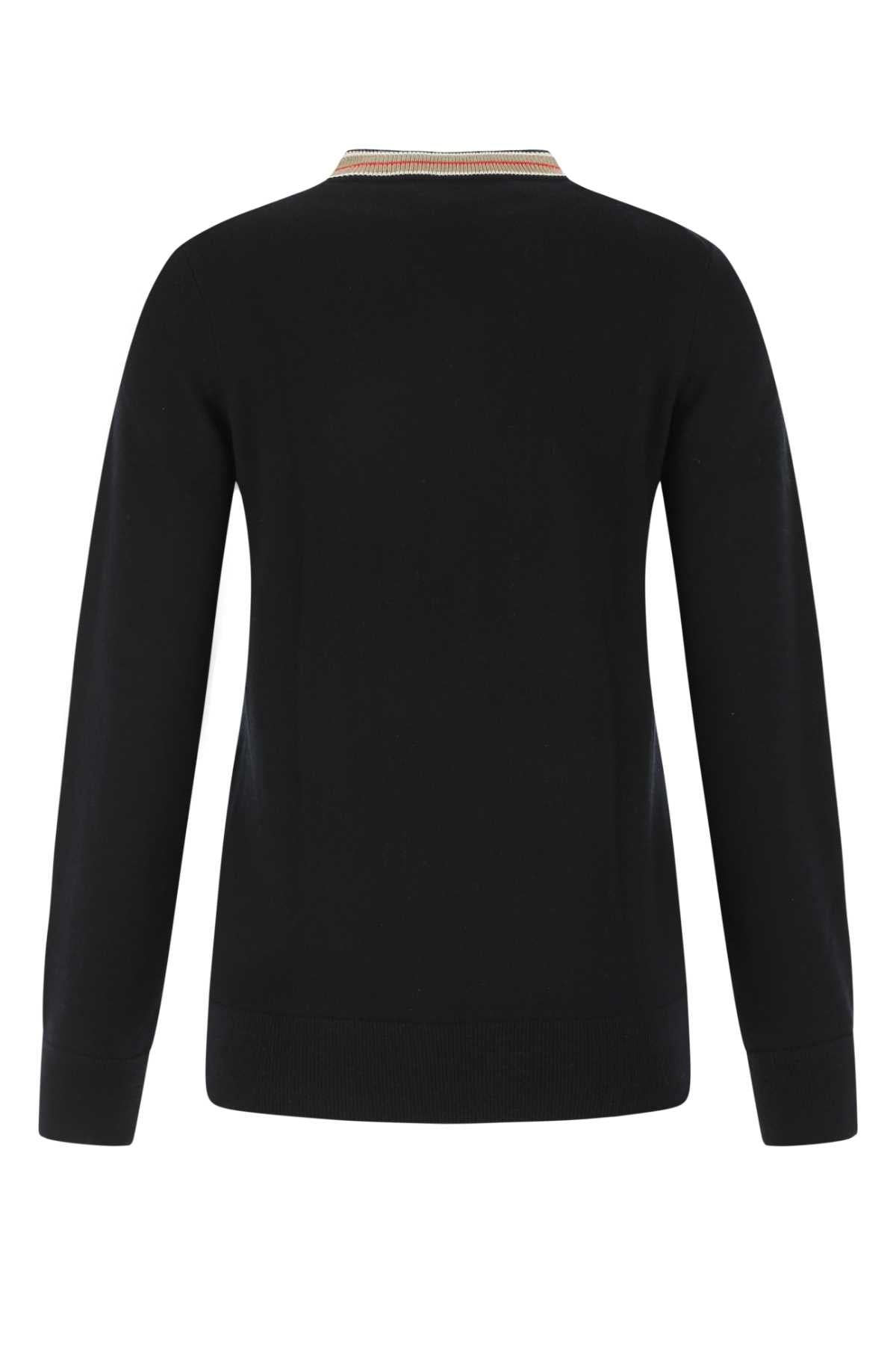 BURBERRY Luxurious Cashmere Sweater for Women