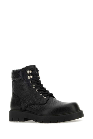 BOTTEGA VENETA Classic Leather Ankle Boots for Men