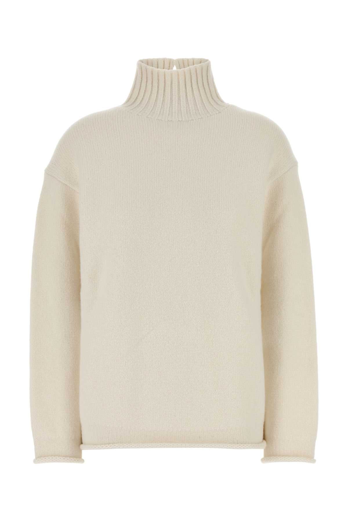 BOTTEGA VENETA Luxurious Cashmere Sweater for Women