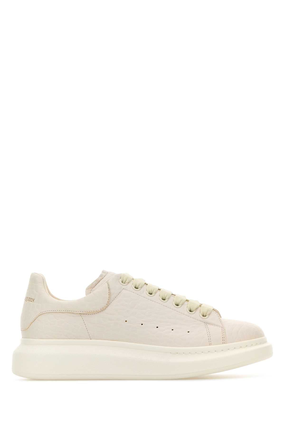 ALEXANDER MCQUEEN Classic White Leather Sneakers with Complementary Heel