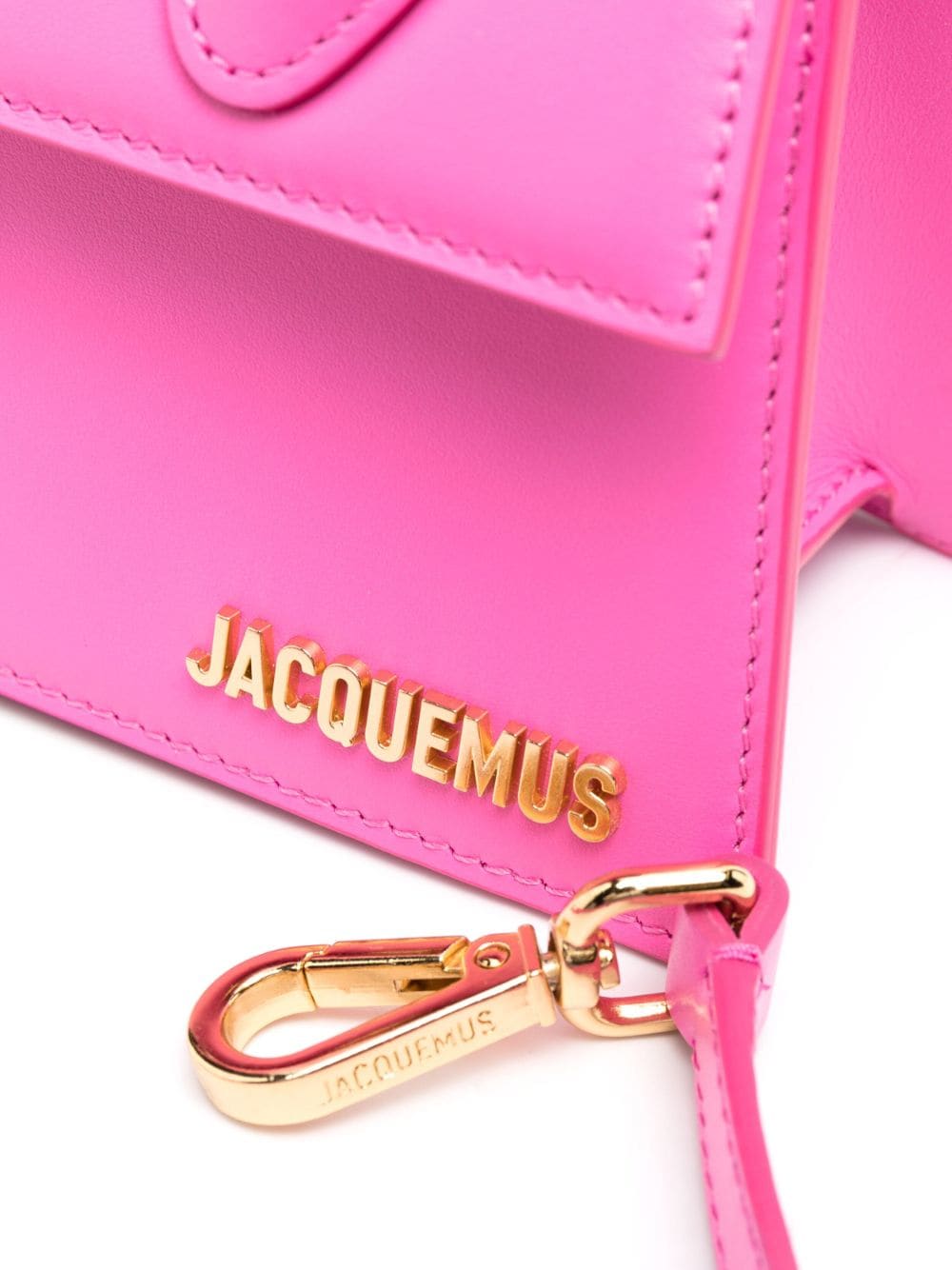 JACQUEMUS กระเป๋าถือยีนส์ไซส์กลางสุดชิค