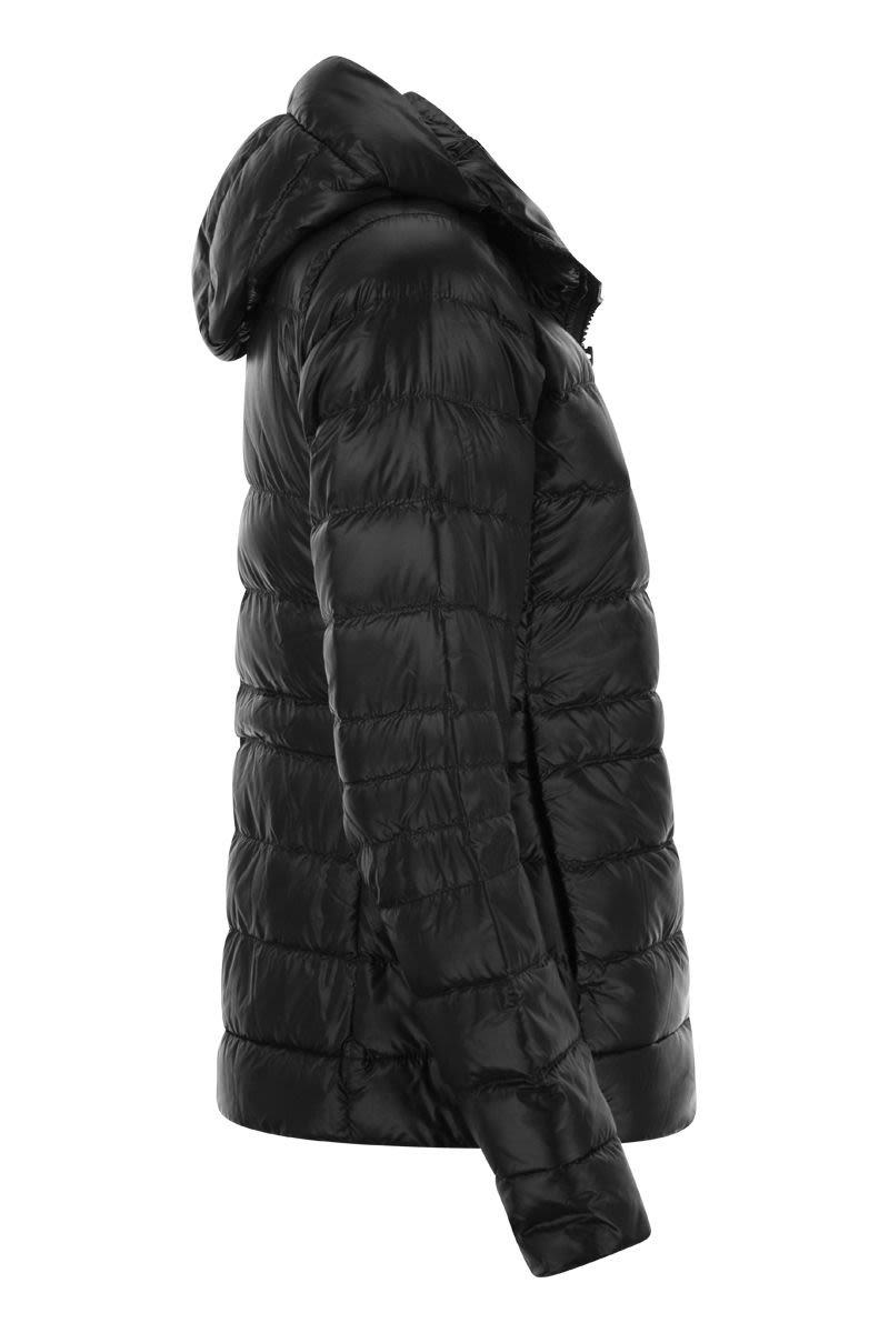 CANADA GOOSE Women's Hooded Down Jacket - Versatile and Lightweight