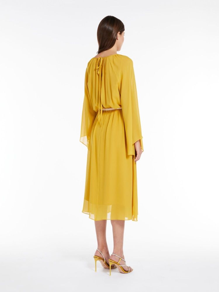 FW23 黄色长款丝质连衣裙