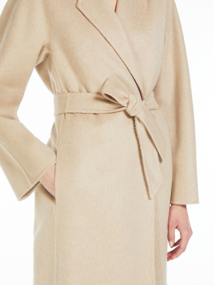 MAX MARA Short Cashmere Dressing Gown Jacket with Kimono Sleeves and Matching Belt