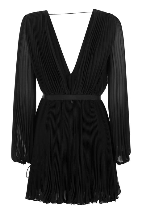 فستان ميني مطوي من الشيفون الأسود للنساء بتصميم ياقة V وأكمام برباط