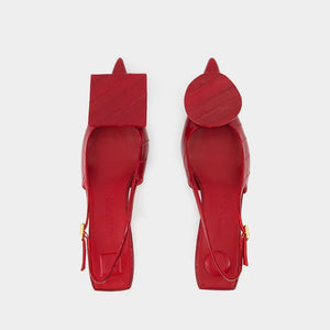 JACQUEMUS Chic Red Slingback Pumps