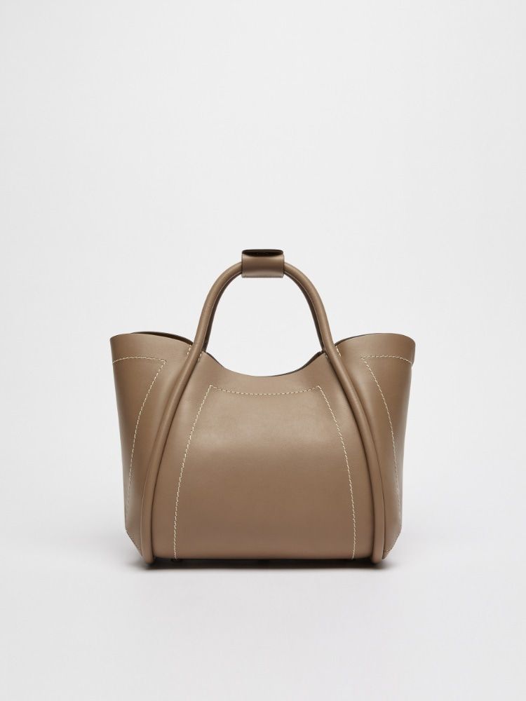 MAX MARA Chic Handbag for Women - Casual Elegance