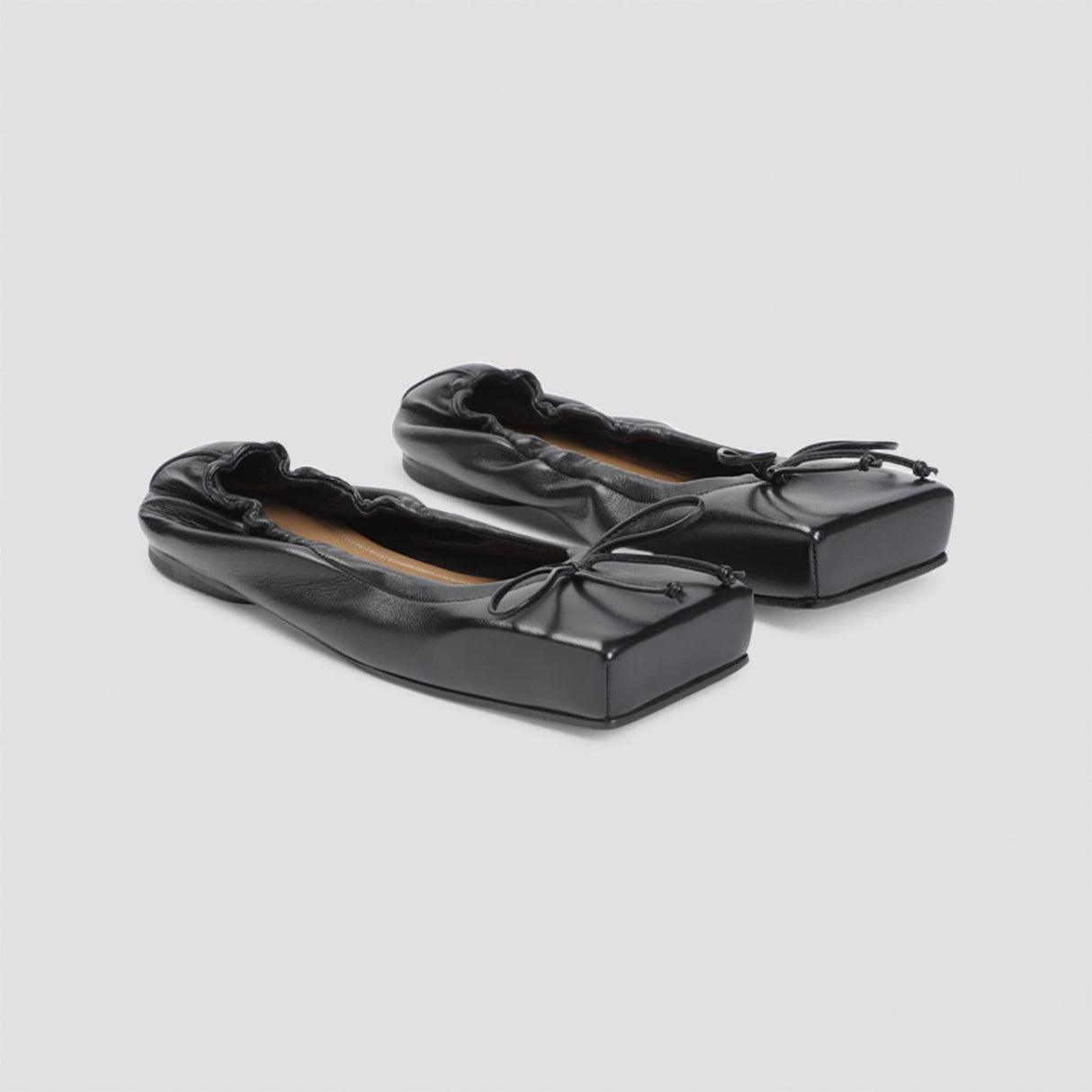 JACQUEMUS Elegant Mini Ballerina Flats for Women