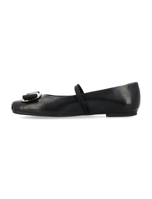 FERRAGAMO Elegant Leather Ballet Flats with Signature Bow