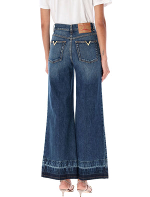 VALENTINO GARAVANI Chic Wide-Leg Cropped Jeans with Gold Accents