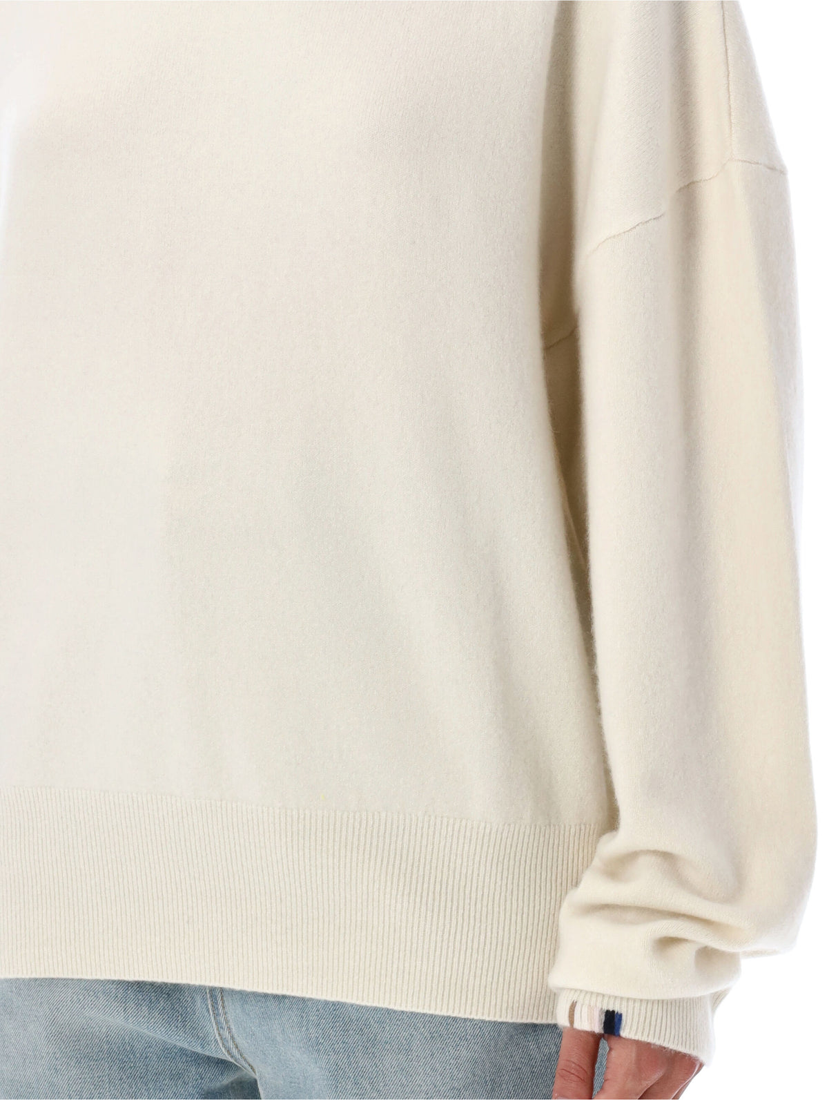 EXTREME CASHMERE Luxurious Oversized Cashmere Sweater