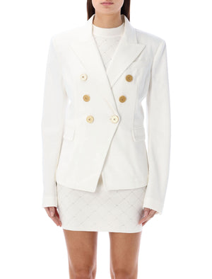 上質でおしゃれな白の6つボタンデニムジャケット（女性用）