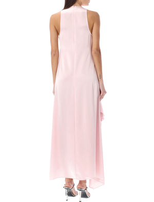 فستان طويل بدون أكمام وطيات في الجانب باللون الوردي – مجموعة الربيع/الصيف 2024