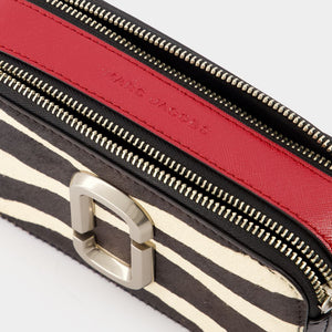 MARC JACOBS Mini Crossbody Bag - Effortless Chic for Every Occasion