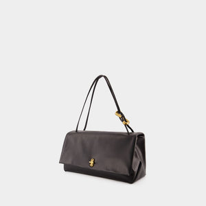 MARC JACOBS The Big Link Shoulder Handbag - Luxe Black Leather