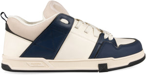 Giày Sneaker Phối Màu Sành Điệu - Chi Tiết Logo Cao Su và Đinh Tán Đặc Trưng