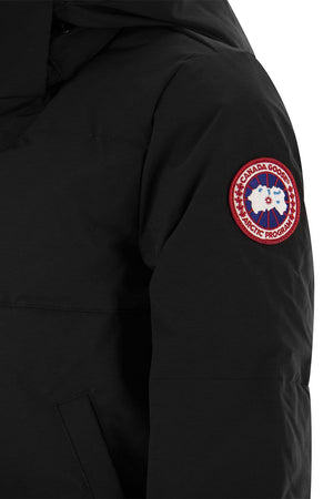 CANADA GOOSE Stylish and Durable Women's Long Parka Jacket for Cold Weather