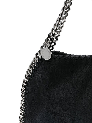 กระเป๋า Mini Falabella พร้อมสายสะพายโซ่และรายละเอียดเย็บแบบ Whipstitch สีน้ำเงินดำ