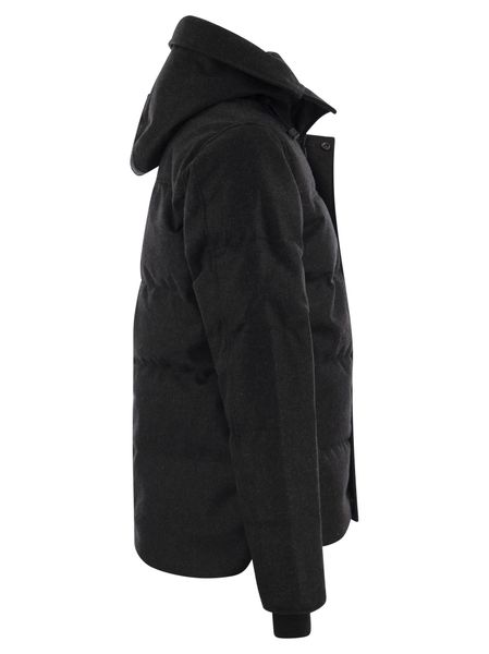 Áo khoác Canada Goose Wool cho đời sống lạnh - Thời trang và ấm áp