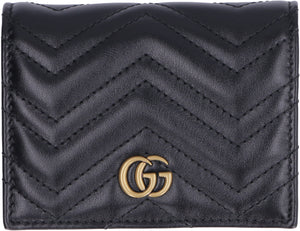 GUCCI Women's Black Matelassé Leather Wallet with Chevron Motif and Gold-Tone Metal Detail