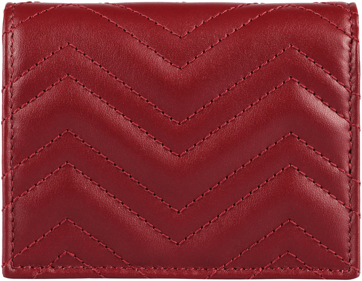 GUCCI Sophisticated Quilted Leather Wallet for the Modern Woman