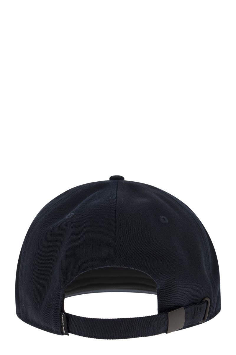 CANADA GOOSE Classic Baseball Hat with Logo Patch for Men