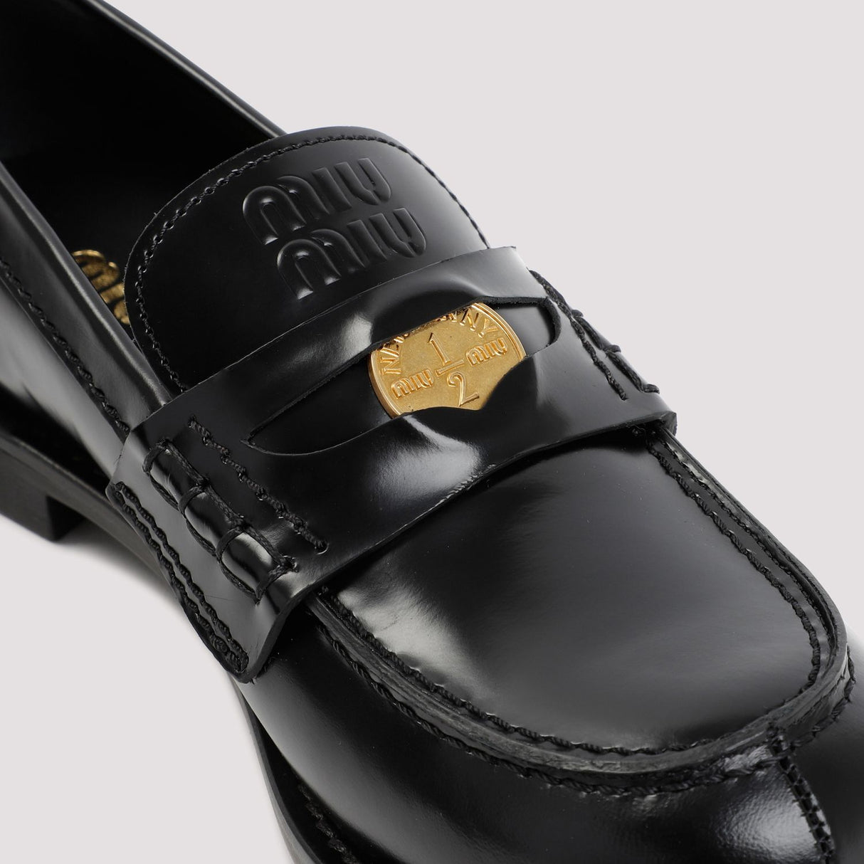 MIU MIU Elegant Calf Leather Loafers