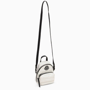 Túi đeo chéo nhỏ bằng nylon trắng có chi tiết túi có gòn và đệm da