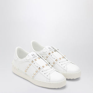 VALENTINO GARAVANI Chic Rockstud White Sneakers