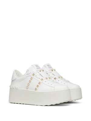 VALENTINO GARAVANI Elegant Studded Retro Platform Sneakers