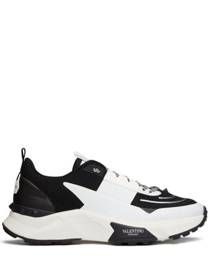 VALENTINO True Act Luxe Leather Sneakers