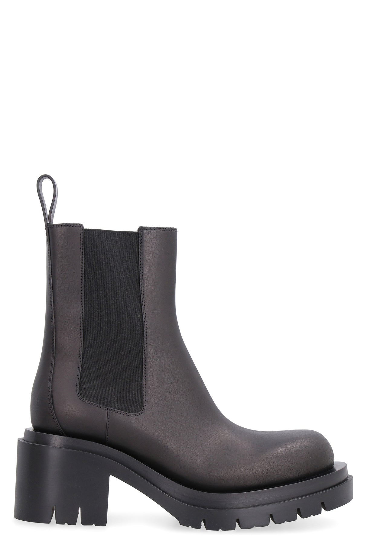 BOTTEGA VENETA Chic Black Leather Boots for Women - FW21 Collection