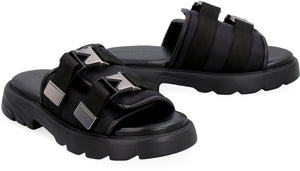 BOTTEGA VENETA Men's Black Technical Fabric Sandals with Leather Trimming and Velcro Fastening