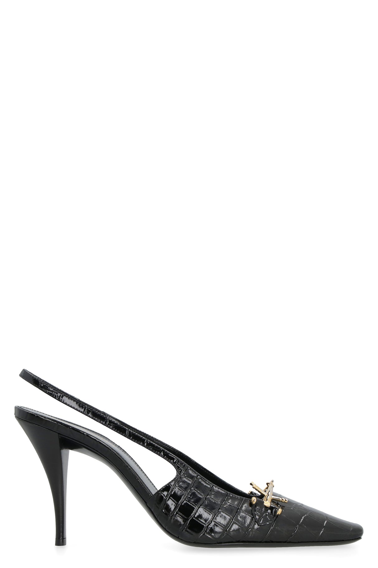 Luxurious Black Leather Pumps for the Fashion-forward Women of 2024