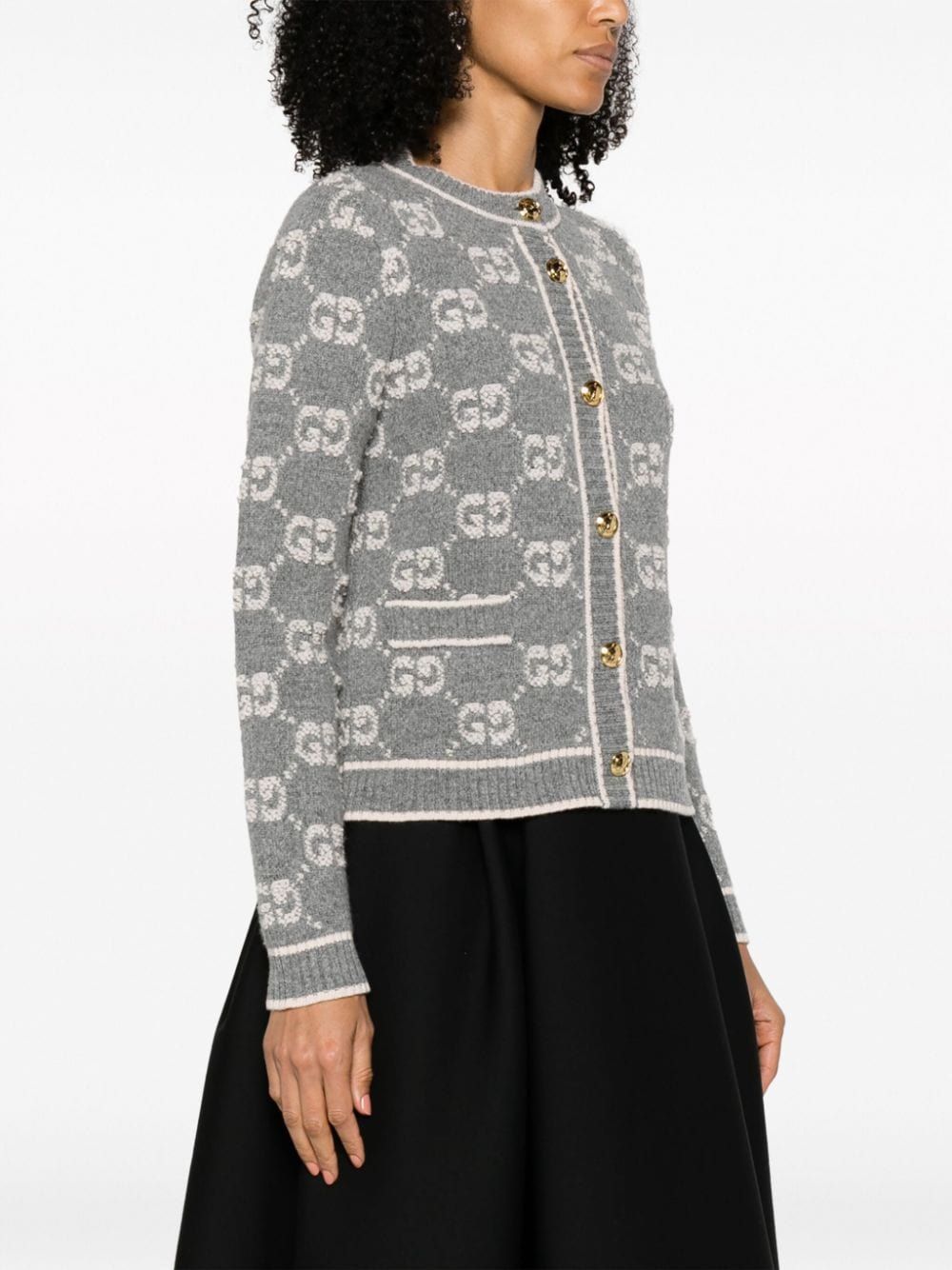 GUCCI Elegant Wool Cardigan with Ribbed Trim