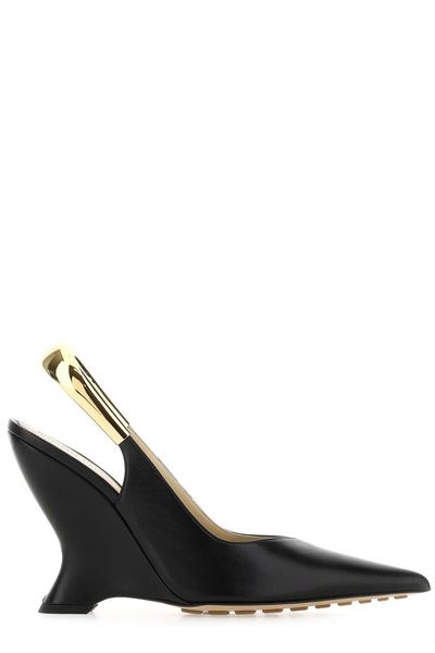 BOTTEGA VENETA Black Leather Pointed-Toe Pumps for Women