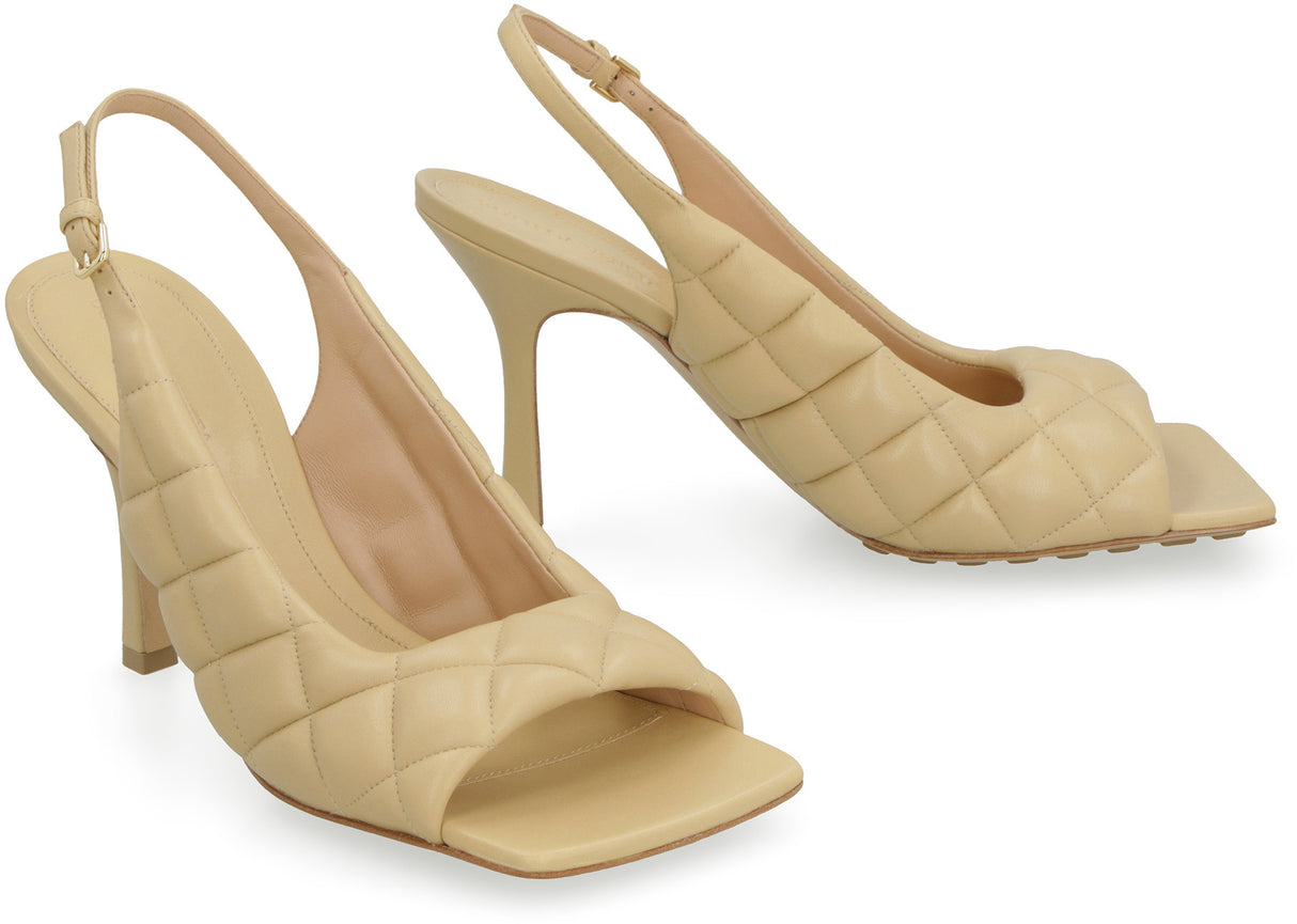 Sandal Nữ Màu Nude & Neutral - Bộ Sưu Tập SS23