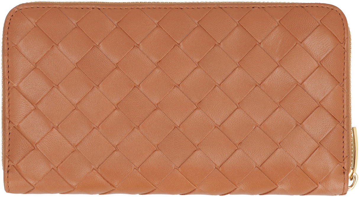 时髦女士必备-柔顺皮革拼接的奢华棕色拉链长钱包 - 2024秋冬品牌系列