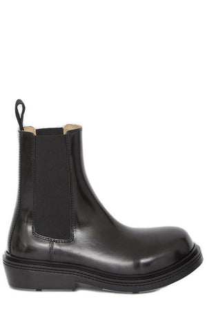 BOTTEGA VENETA Sleek Black Leather Chelsea Boots for Women