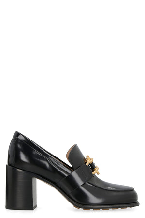 BOTTEGA VENETA Feminine and Chic Leather Pumps for Women