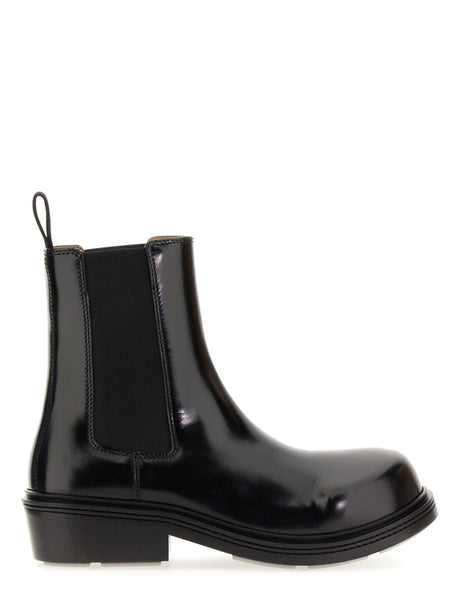 BOTTEGA VENETA Fireman Chelsea Boot - Timeless Leather Elegance for Men